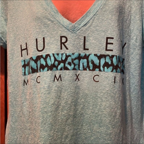 Hurley V Neck Graphic Logo T-Shirt Size Large - Picture 2 of 4